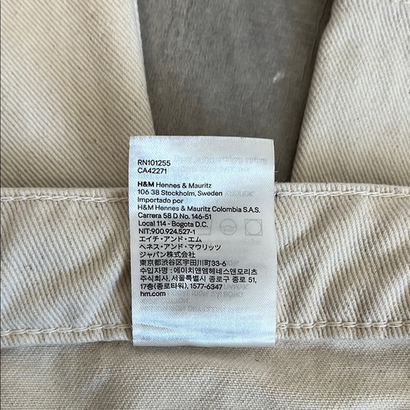 H&M Ecru Cream High Rise Denim Jeans Classic Style, Size 10 - Picture 13 of 13